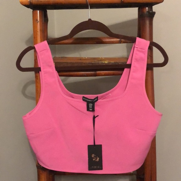 Pink wide leg pant and cropped tank set Size Med - Picture 2 of 9